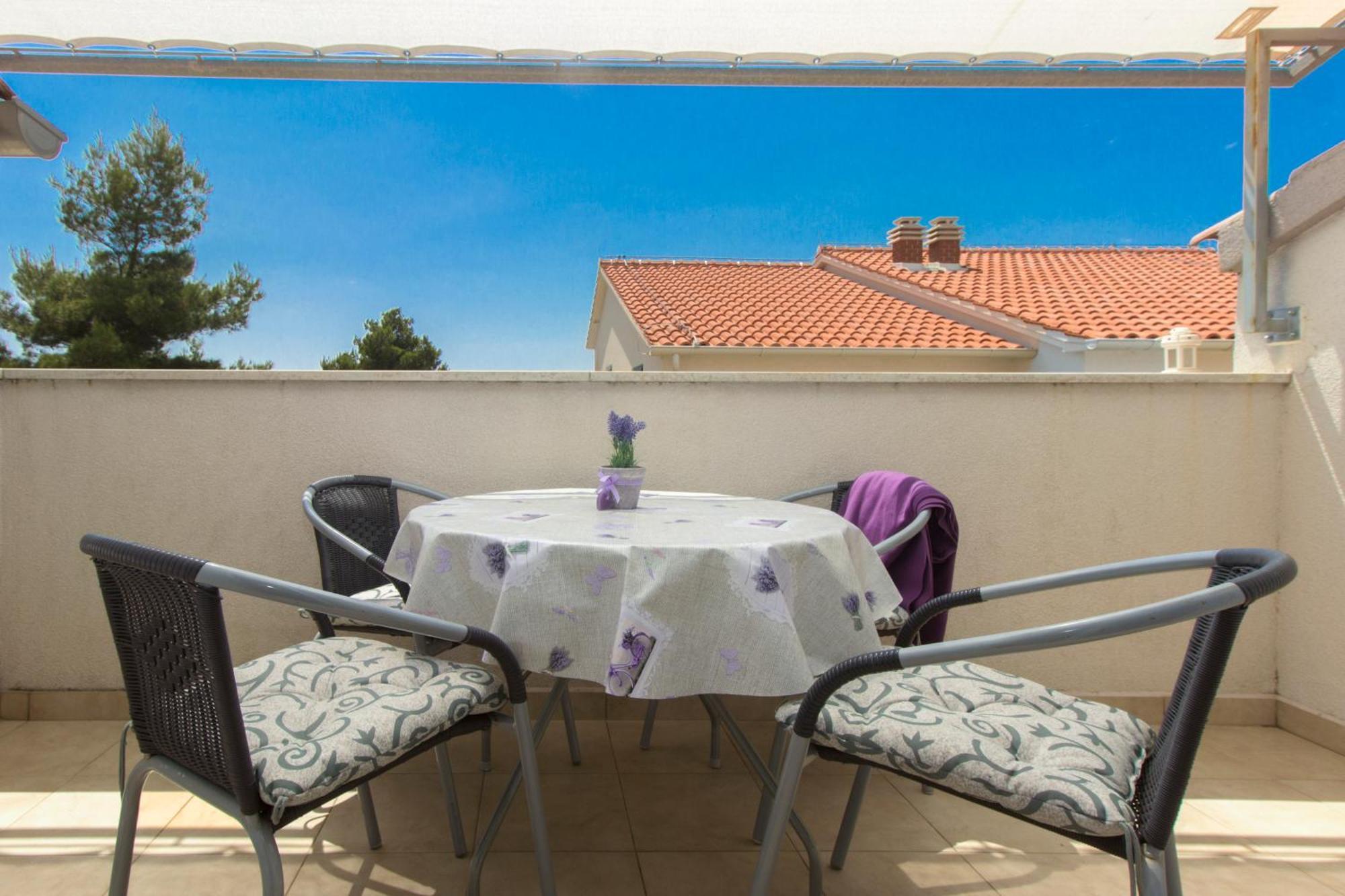 Apartmani Gnjidic Srima Exterior photo